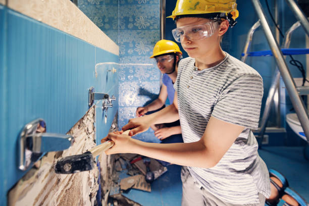 Best Emergency Mold Remediation  in Middle Valley, TN